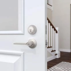 Brand new 😀 Flat Bar Lever Entrance Door Lock in Satin Nickel 💯 -Hardware Resources Sales Query 577